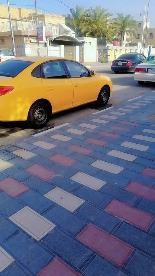 السلام عليكم
سيارة النترا للبيع موديل 8
كير عادي 
مكينة 1600 
متوم بغداد 
كصه قماره
العنوان ذي قار السعر خاص ***********
