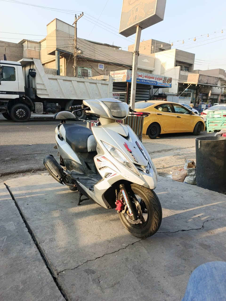 سلام عليكم شباب دراجه GTR دراجه متروكه صار فتره شغاله نكره سلف
كهربائيات كله شغال 
(بس بيه خمده) سعر 650 قفل 🔒 مكان بغداد جديده  ***********
