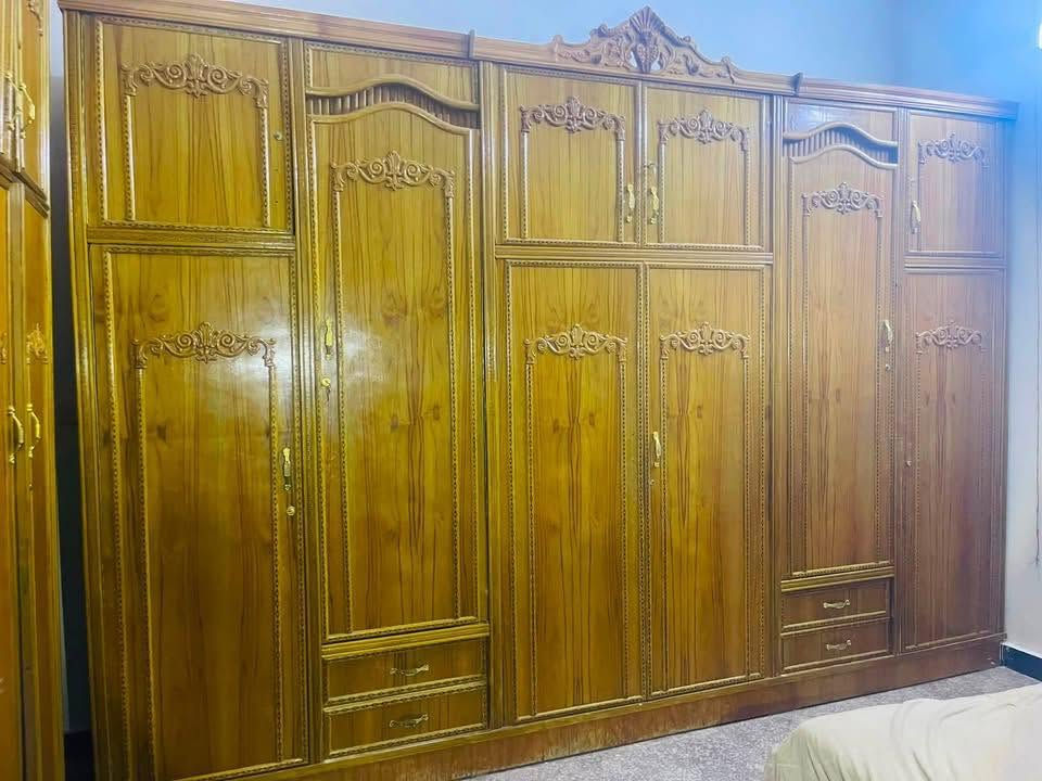 غرفه نوم مستعمله قليل السعر ٧٥٠ للاستفسار ***********
