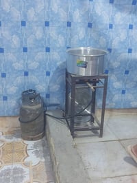 محل دجاج للبيع جاهز وغراض كاملة مع شواية العنوان ناصريه الاسكان الصناع...