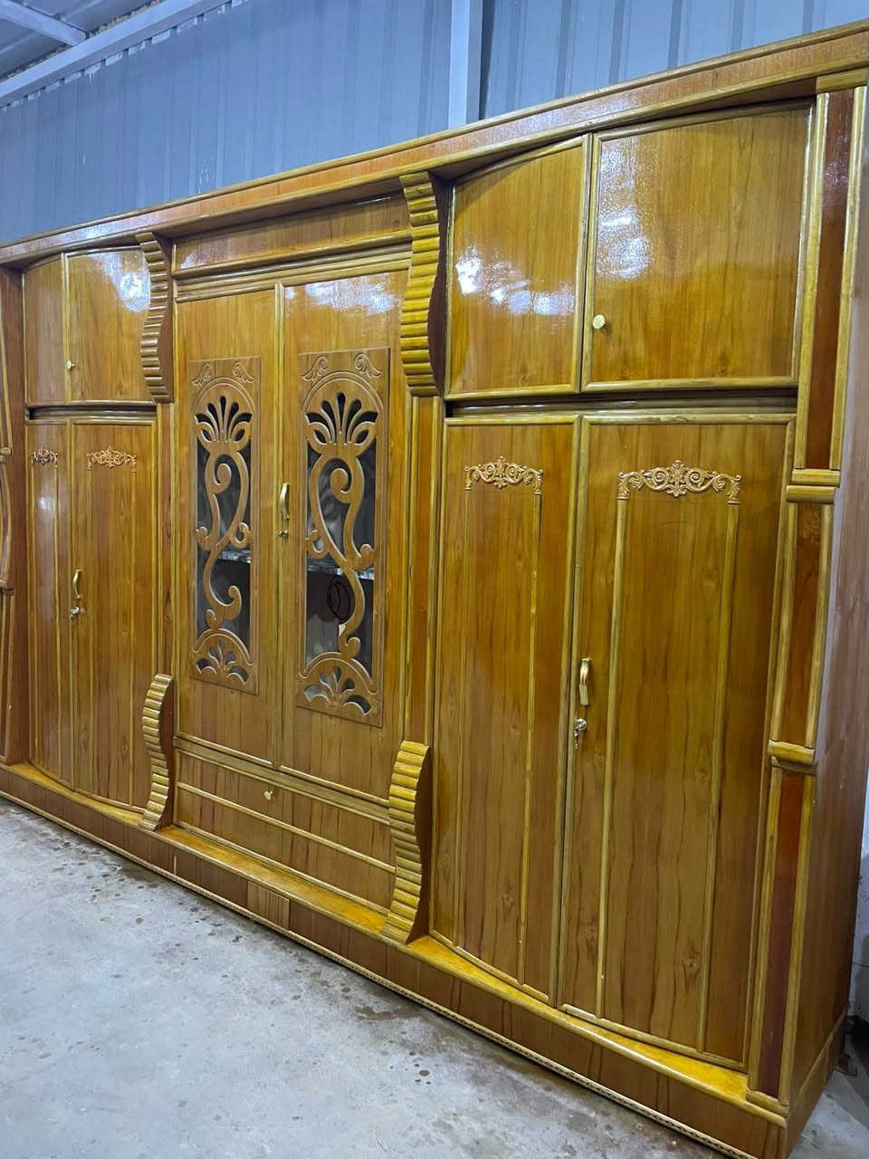 غرفة ٦ باب • طابقين • نظافة ١٠٠٪