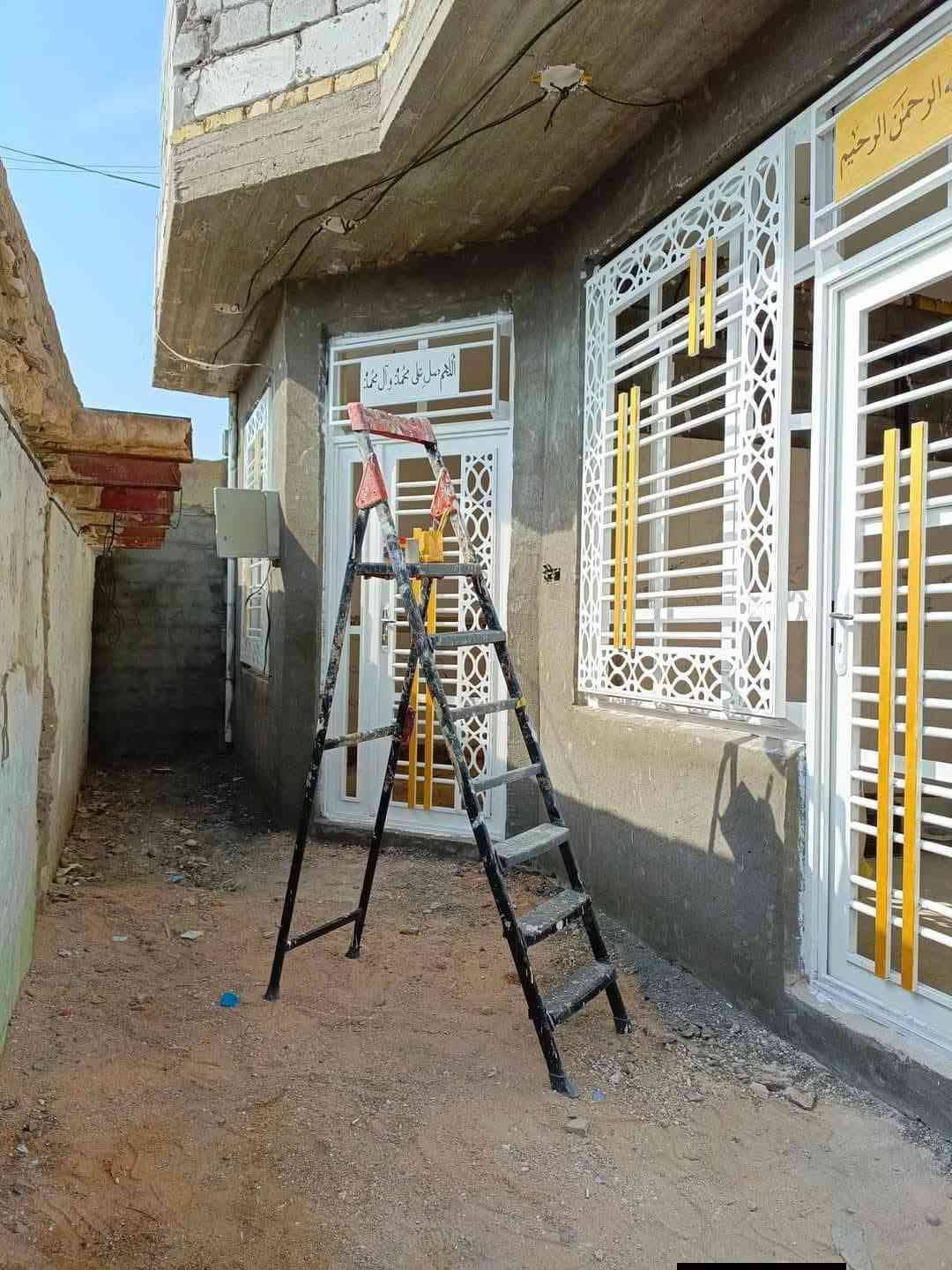 تنظيف شبابيك • صبغ شبابيك