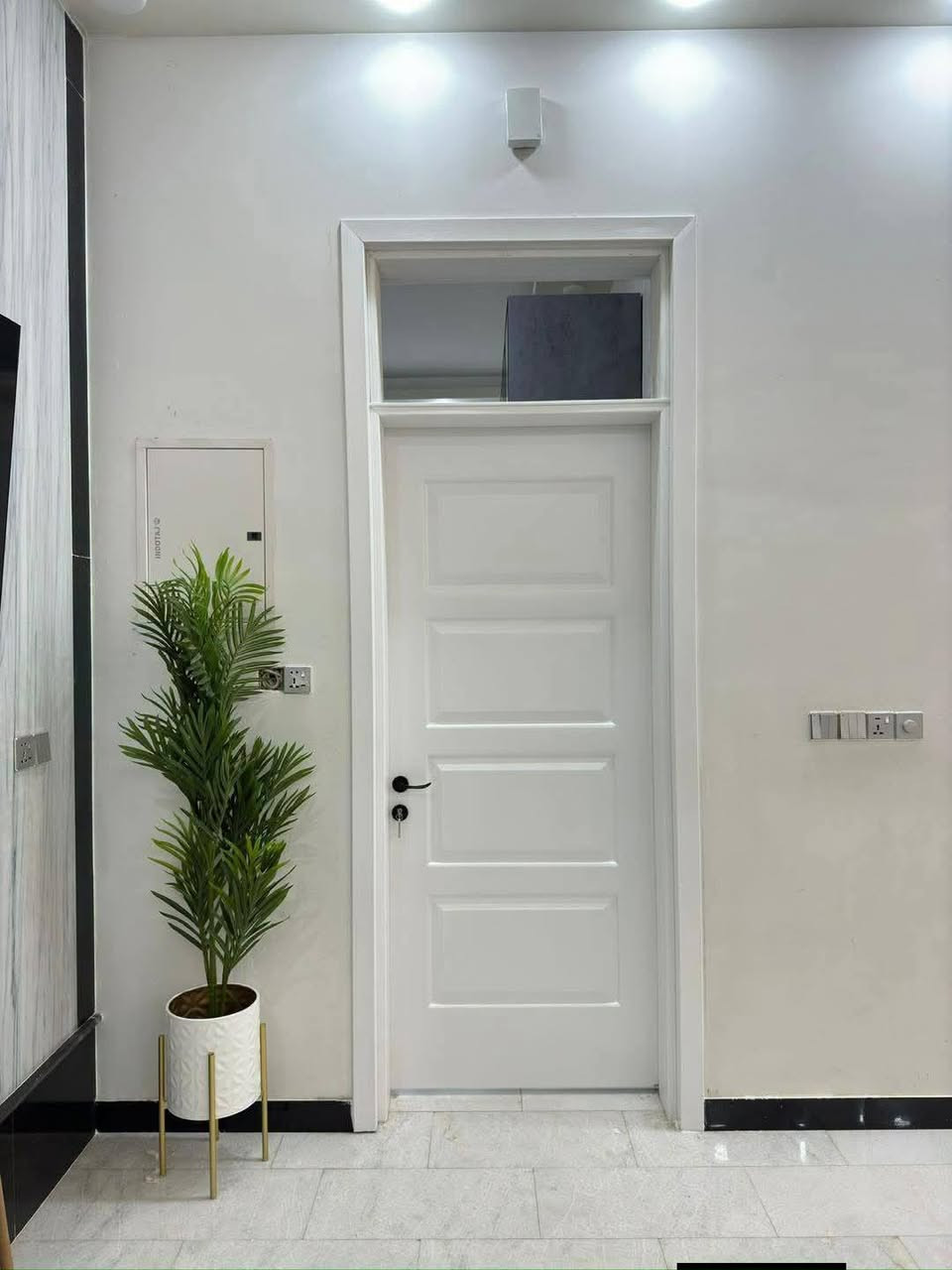 ✨ أبواب داخلية عراقية وتركية | لمسة ديكور 🚪🤍

القياسات والأسعار:
🔹 210 × 100 سم — 175,000 د.ع
🔹 240 × 100 سم — 220,000 د.ع
🔹 270 × 100 سم — 240,000 د.ع

✅ الأسعار تشمل الشد والنقل داخل كربلاء.

لماذا تختار لمسة ديكور؟
▫️ جودة عالية وتشطيب متقن
▫️ تصاميم مودرن وكلاسيك
▫️ ألوان وموديلات تناسب جميع الأذواق
▫️ خدمة مميزة وسرعة بالتجهيز

📩 للحجز والاستفسار عبر الصفحة
📞 واتس اب: ***********

#لمسة_ديكور #أبواب_داخلية #أبواب_مودرن #أبواب_تركية #أبواب_عراقية #ديكور #كربلاء
