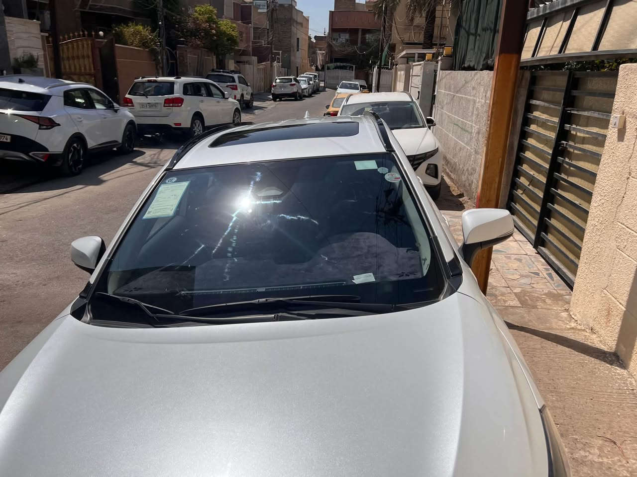 السلام عليكم
كورلا كروس هايبرد ٢٠٢٥ مكفولة كفالة عامة 
مكفولة للمصرف استقطاع مباشر تستلم وكالة عامة 
اربع كامرات 
بصمة تشغيل + بصمة ابواب لمس 
اسلايت 
هند بريك بصمة+ اوتو هولد 
توقف ذاتي 
٣ وضعيات قيادة 
ذكاء اصطناعي عند عبور انسان 
تحكم ستيرن جهتين 
تبريد قطعتين ثلج 
كشنات جلد كهربائي 
لايت زنون اصلي 
محرك ٢٠٠٠ هايبرد 
ماشية ١٠ الف اخت الزيرو 
مكفولة كفالة عامة 
رقم بغداد 
السعر ٢٤ مليون 
الاستفسار ***********
