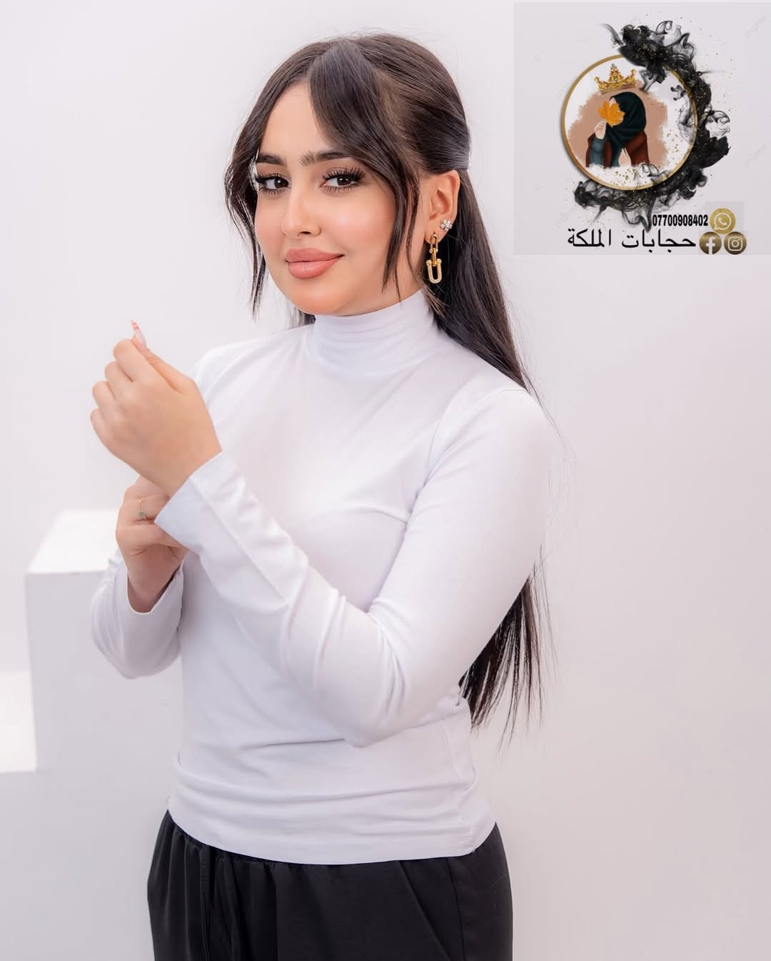 حجابات الملكة للاناقه عنوان ♥️ 
هاينك ردن طويل خامة الاصلي متوفر 24 لون مميزه استيراد خاص بنا 
خام اصلي ثباتيه عاليه جدا عند الملبس ✅
متوفر جميع الالوان😍
خليك مميز باختيارك مع الملكة
للطلب والاستفسار مراسلة الصفحة ✉️
التوصيل متوفر لجميع انحاء العراق 🚕
.
.
.
.
.
.
.
.
.
.
.
.
.
#حجابات #اكسبلور #اكسبلور_explore #العراق #البصرة⁩⁩

نص مكتوب في الصور:
- ***********
- حجابات الملكة
- *********** حجابات الملكة