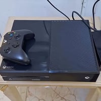 اكس بوكس ون • ٥٠٠جيجا • جوستك