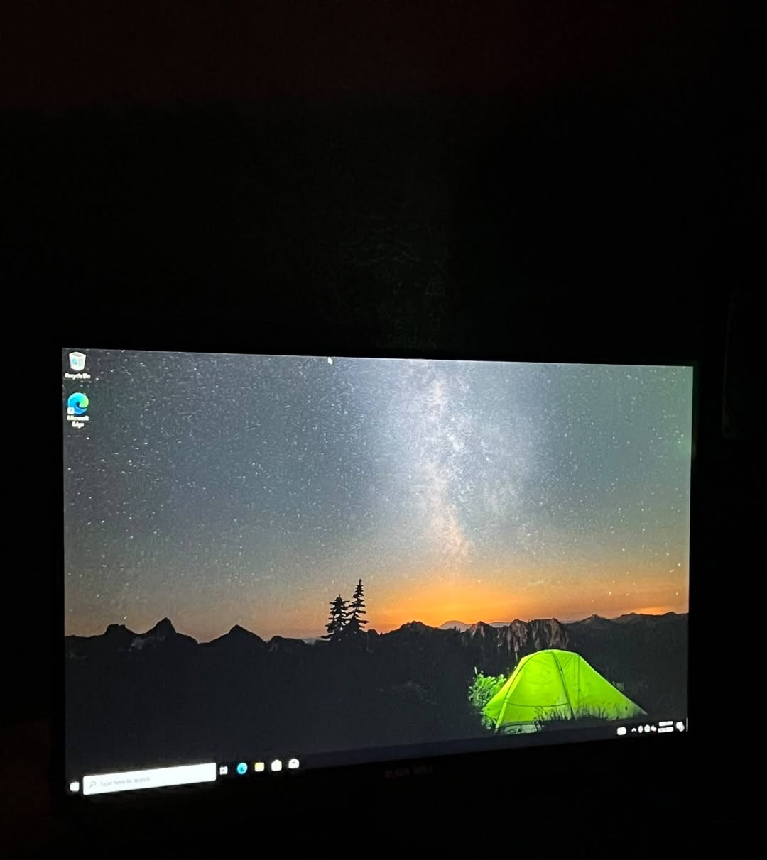 السلام عليكم سيت آب قوي وبراندات بسعر مناسب جداً
(كيس+شاشه+ماوس +كيبورد+ماوس باد)

GPU RTX MSI 2060 2FAN 
الكارت كلش نظيف 
CPU RYZRN 7 3700X 8CORES 16 THEARDS 
RAM G.SKILLS 8X2 16GB 3200HZ RGB 
MOTHERBOARD MSI X570 4SOLT RAM 
دبل M.2 وحجمه ATX 
POWER SYPPLY THRMAL TAKE 750W+80 RGB 
STORAGE SSD 128
HHD 1000GB 
تبريد هوائي احترافي ARGB 
CAES THRMAL TAKE 4FAN RGB FILL TOWER 

شبابه التجمعية كلش كلش نظيفه ✅
وبراندات كل القطع مابيه قطعه مو براند✅

سعر الكيس وحده 725 الف فقط ✅

Monitor gaming 
165hz 
24INCH 
IPS 
1MS 
حواف ناعمه الوان تخبل ✅

سعر الشاشه وحده 125 الف قفل 🔒 

كيبورد ميكانيكي ARGB 
ماوس كيمنك احترافييي
ثنينهن 30 الف ✅

مكاني بغداد الدوره ✅
يوجود توصيل ✅
رقمي ***********
