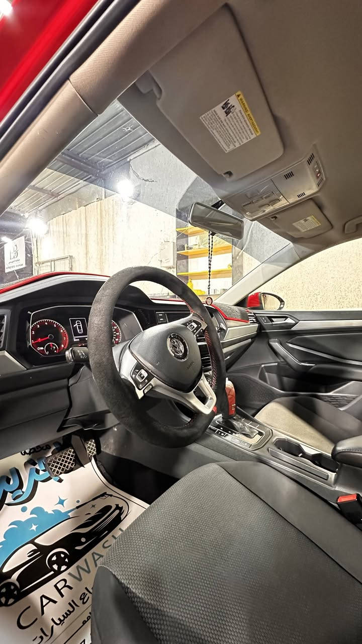 السلام عليكم 
للبيع جيتا الماني موديل 21 رقم اربيل بسمي تحويل مباشر جاهزة بدون نقص
محرك 1400 تيربو اقتصادي ونشاط فوول
كير 8 نمرة
محرك كير حدادية تايرات باتري كلها جاهزة
السيارة ماشية 80 الف كيلومتر
حادث امريكا قطعة وحدة + صبغ قطعة وحدة بالعراق اثر شخط
ايرباكات شواصي لغود كفالة 
بغداد حي الجامعة/ ***********
السعر مناسب جداً 140$
