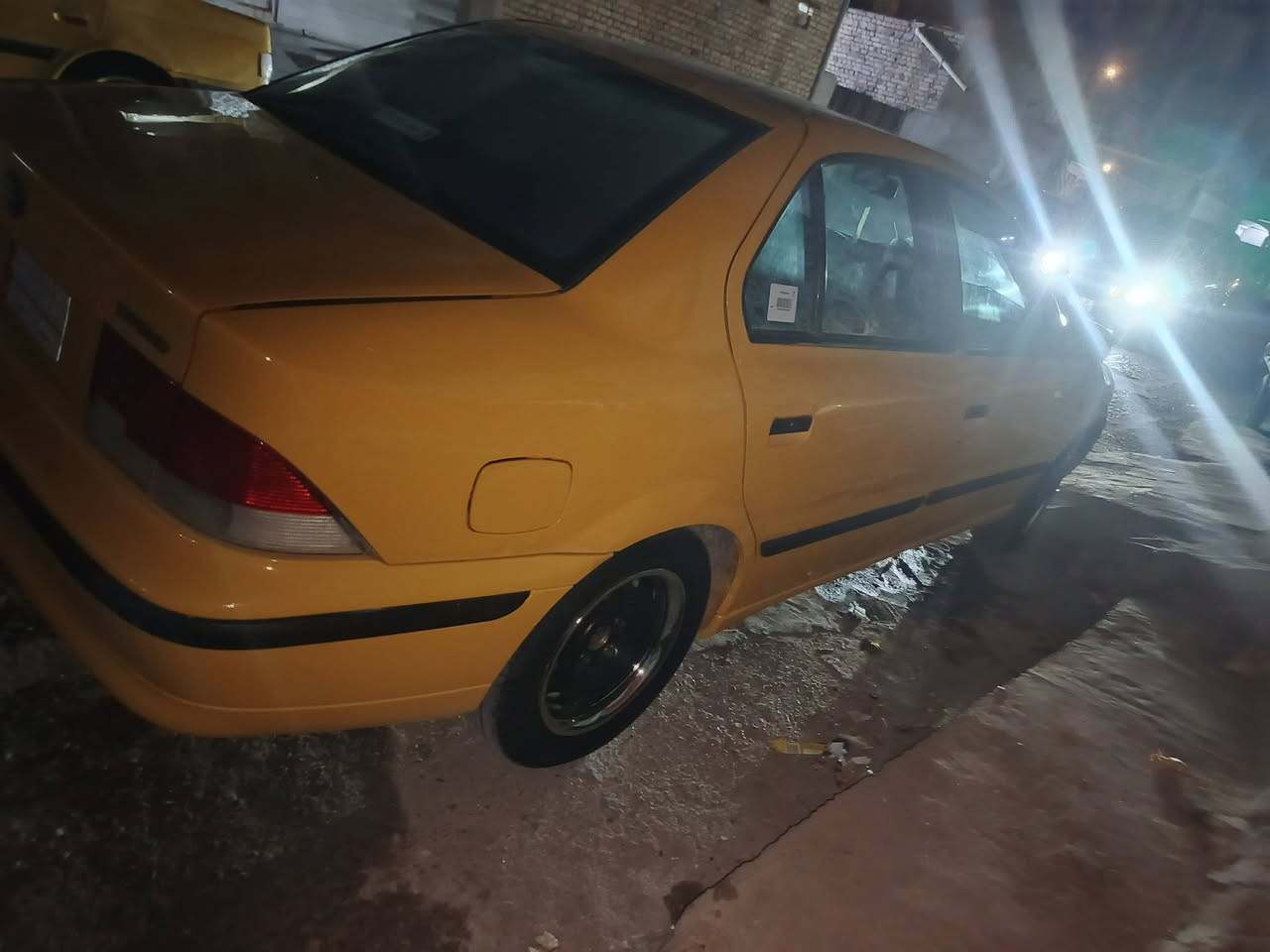 مديل 11سنويه نافذه  عليه هئه غرامات ماعليه مكينه كير حداديه  تخم تاير جاهزه للخير مكيه صاله 12يوم   *********** مكانه حي الحسين الجديد
