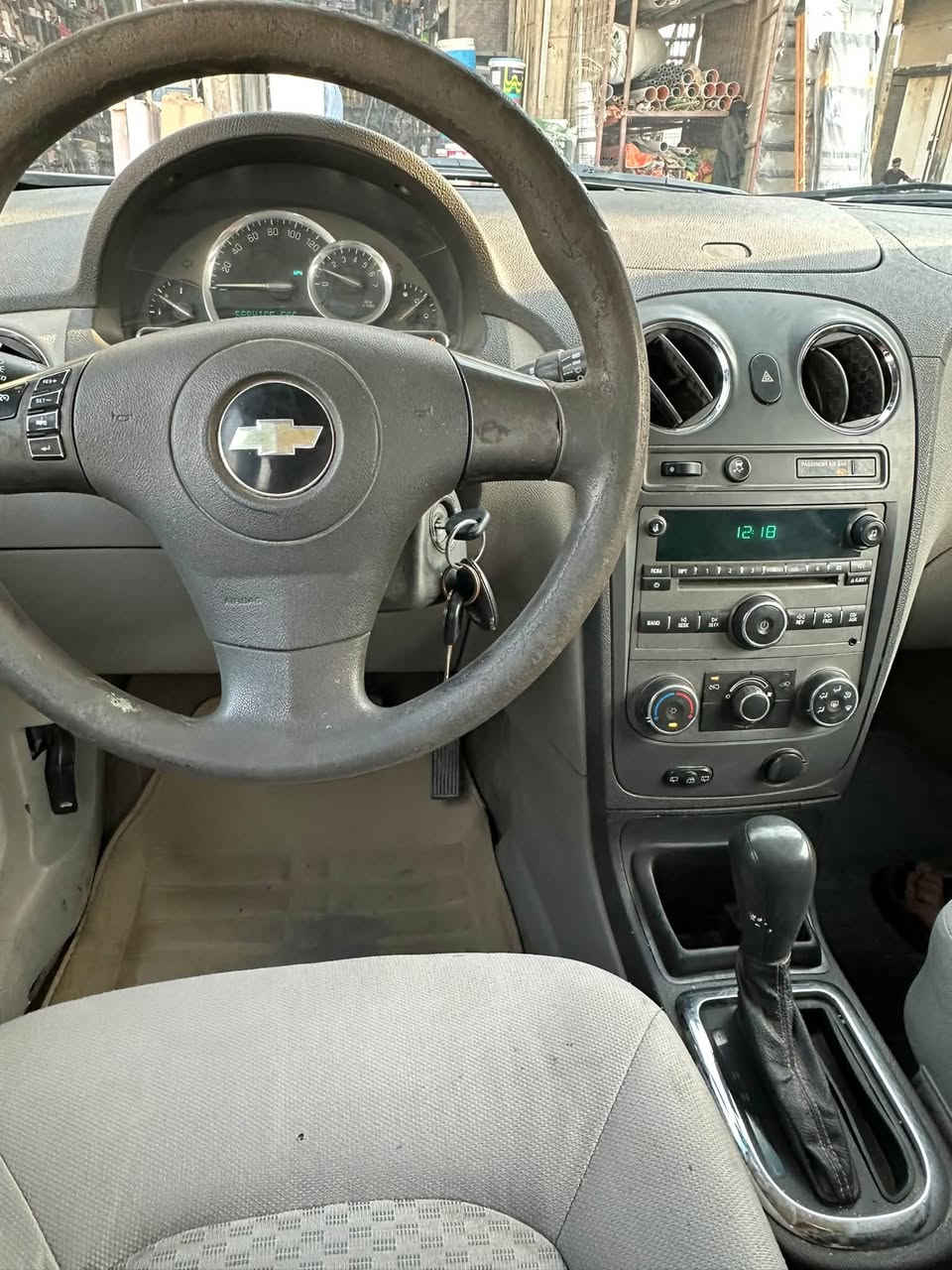 السلام عليكم سياره شوفرليت  HHR مديل2009
مكان بغداد سعه المكينه2200
صور السياره موجوده بل منشور 
للتفاصيل اكثر الاتصال على الرقم التالي ***********
الرقم بي واتساب
