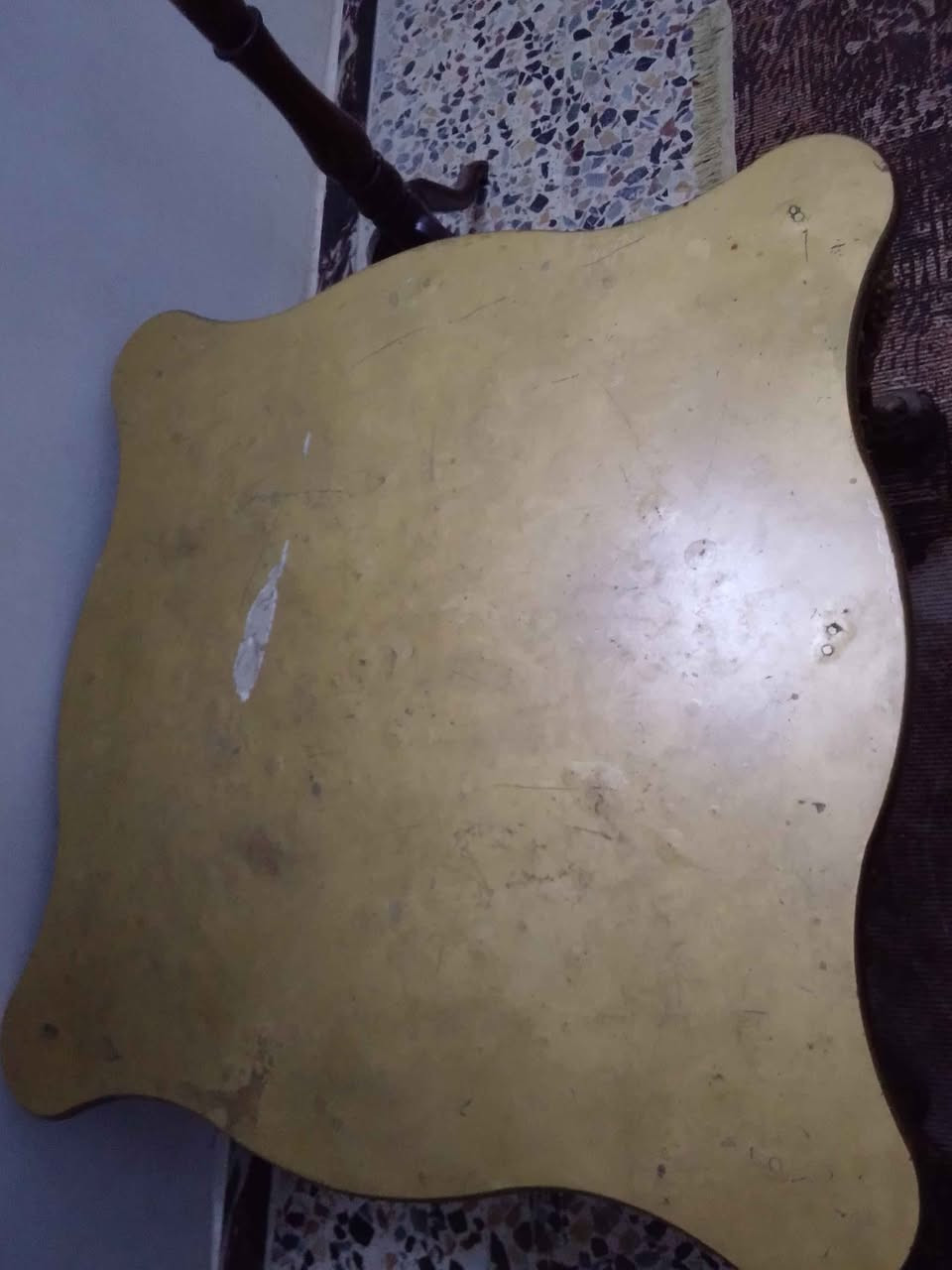 طبلات ٣ قطع • واحدة كبيرة • النداء النجف