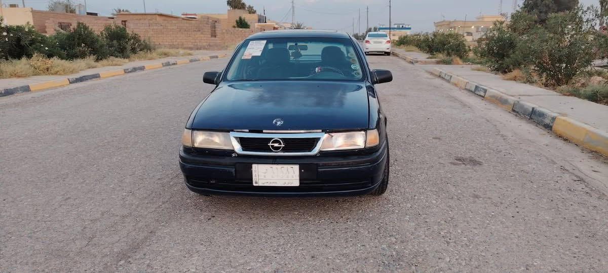 السلام عليكم اخوين سياره مال جناي مديل 92
بدايه بخار سياره حيل حلوه وضيفها اخوان الي ما يشتري لا يحسر بحلل الناس رقم نينوئ الماني 🇩🇪 سعر 33 بيها مجال ***********
