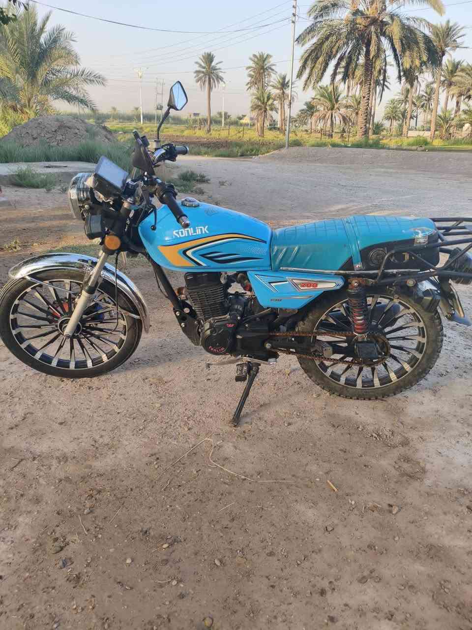 دراجه سونك موديل 2025 محرك 200cc ضاغطة وزنجيل نضافه فولل محركه فول شرط الفحص
 سعر 950 وبيها مجال مكاني الكرمه 
للاستفسار ***********
