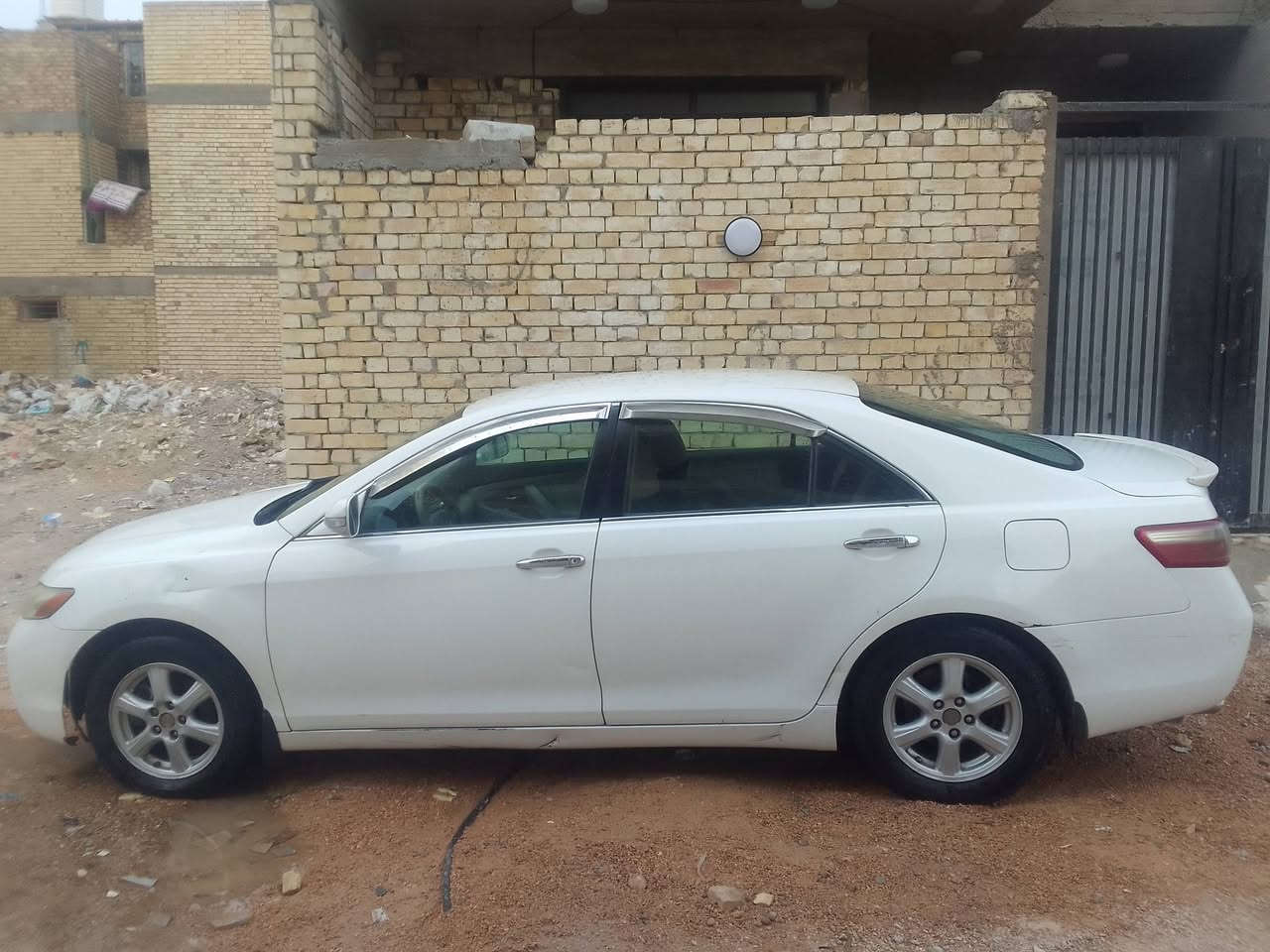 كامري للبيع موديل ٢٠٠٧ محرك افلون ستة سلندر مكفول وكير مكفول كهربائيات كاملة تبريد ثلج وارد امريكي تبديل جاملغ فقط السعر ٨٨ 
رقم *********** يتوفر واتساب
