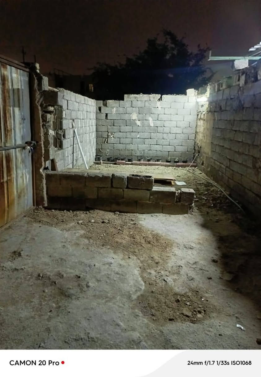 السلام عليكم بيت تجاوز للبيع بغداد خلف شقق حي صدام سقف سندويج مكون من غرفتين وخدمات السعر 8
للاستفسار الاتصال على الرقم بي واتساب‏
‪***********‬‏
السلام عليكم بيت تجاوز للبيع بغداد خلف شقق حي صدام سقف سندويج مكون من غرفتين وخدمات السعر 8
