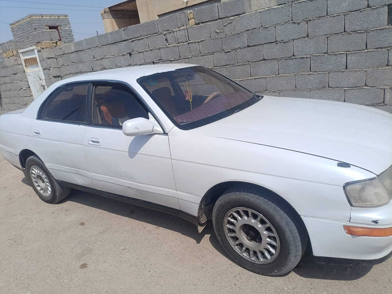 السلام عليكم عندي سياره بطه موديل 92متصل لبيع مشروع وطني محرك كارتون كير جديد صدر حداديه مضبوطه بس عوزها تبريد وكامل بس شي بسيط محافظه الانبار رقم نكليزي تداور بواسط مكفوله من كص ونقل السعر 49بيها مجال بسيط هيه بسمنا الاتصال على الرقم ***********المكان الموفقيه
