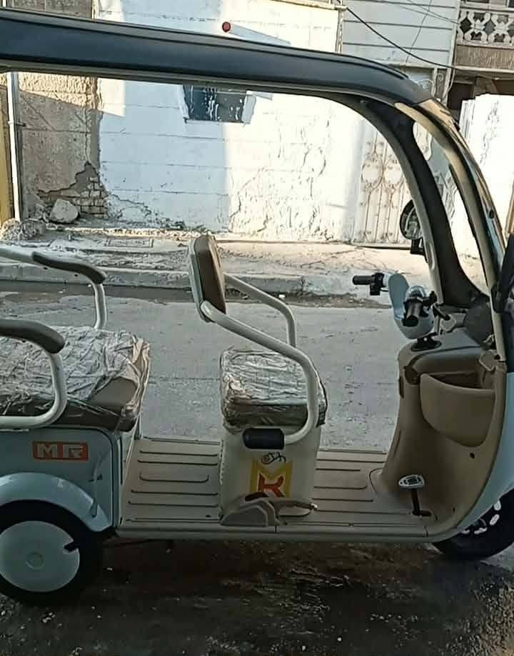 تكتك شحن • ٣نفرات • نظيفه