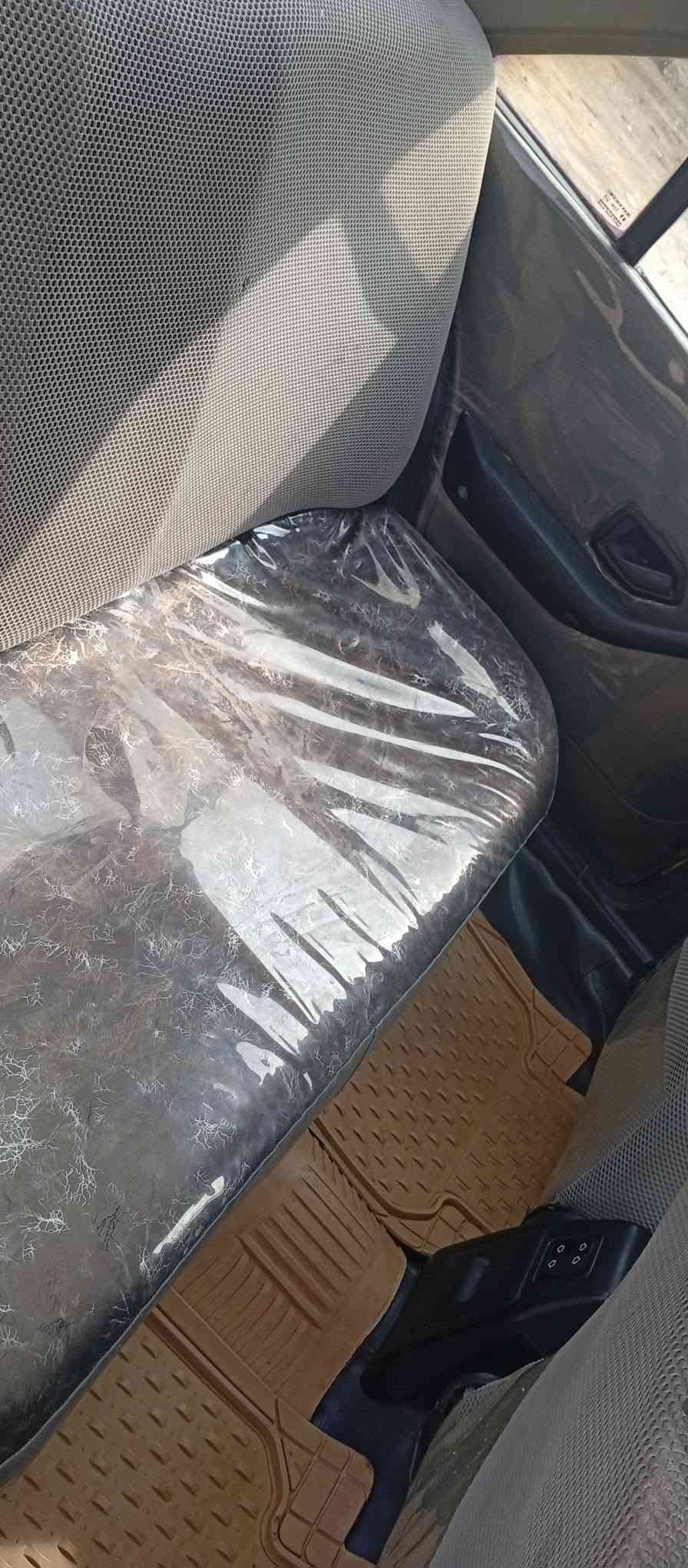 بيجو باص 15 للبيع سعر ب 35 بها مجال ماكينه فرنسي حداديه نص ونص كشر كدام العين الاستفسار الاتصال على رقم ***********@
