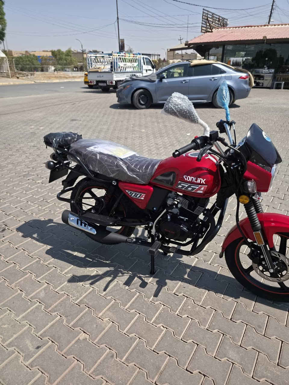 موطور دايوان للبيع موديل 26 بعدو صفر صفر مستخدم خمس ايام فقط السعر 1700 وبيه مجال بسيط للأستفسار اتصل ***********
