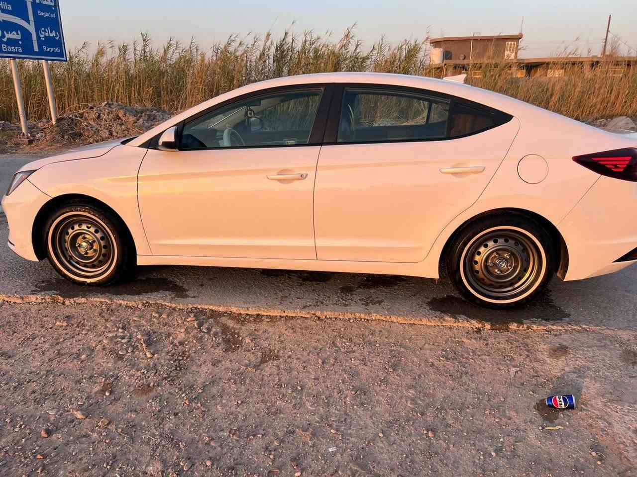 النترا 2019 امريكيه  رقم اربيل الجديدبيه جاملغ وربع البنيد بدون دواخل محرك 2000 دوش كير اي تي ماشيه( 163 )جاهزه من كل شي محرك وكير وصدر مكفولات والسونار موجود 
مكاني الدوره شارع60
السعر 112وبي مجال 
***********
