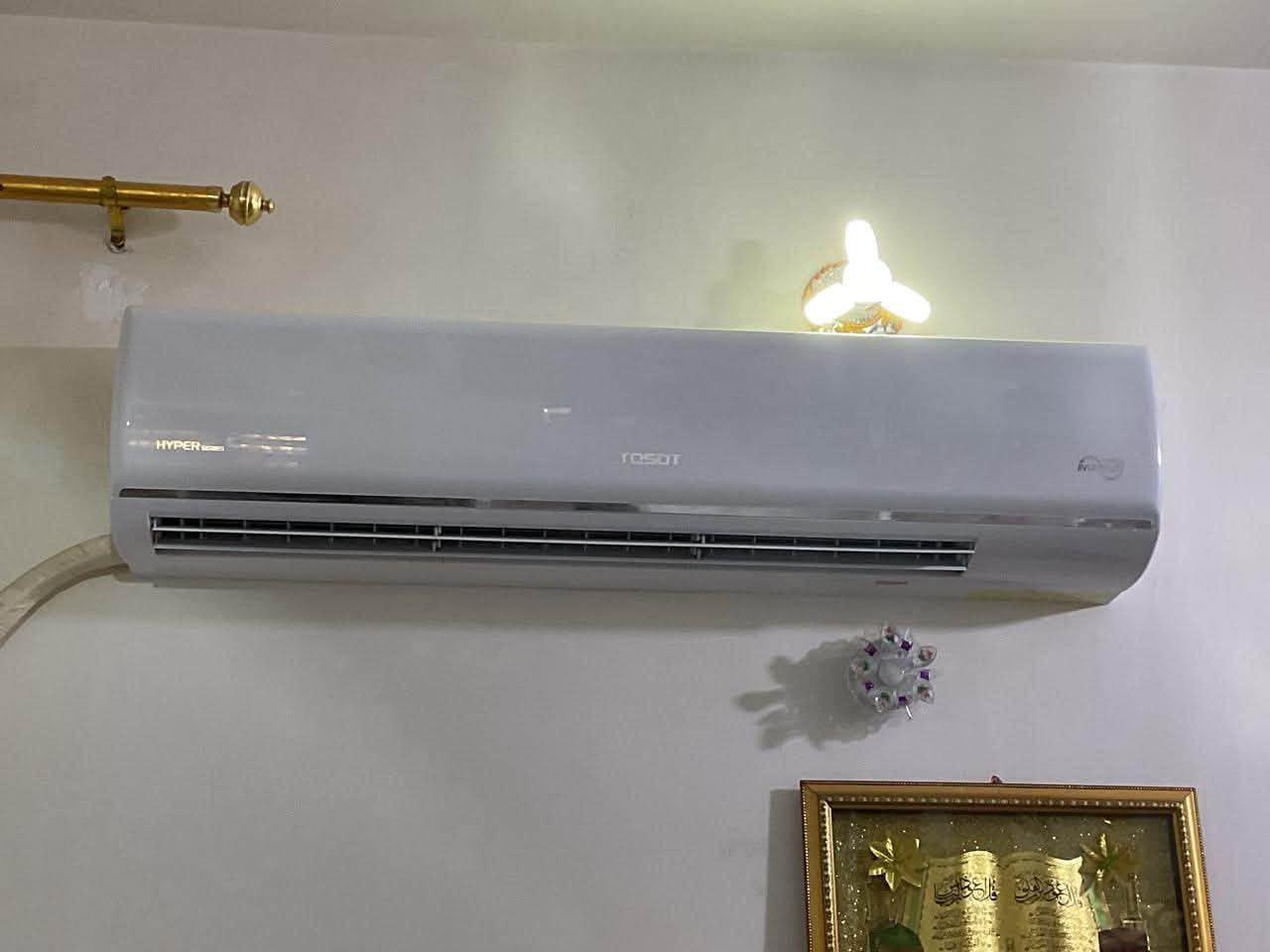 سبالت عدد 2 للبيع نوعية جبسون 1 ونص طن  ونوعية توسوت الباب الاول 3 طن  + مشرة مال ملابس + تعلاكة ملابس + مراية تشتغل لمس بيهة 3 اضوية غراض جديدات نضيفات مال بيت للاتصال ***********
