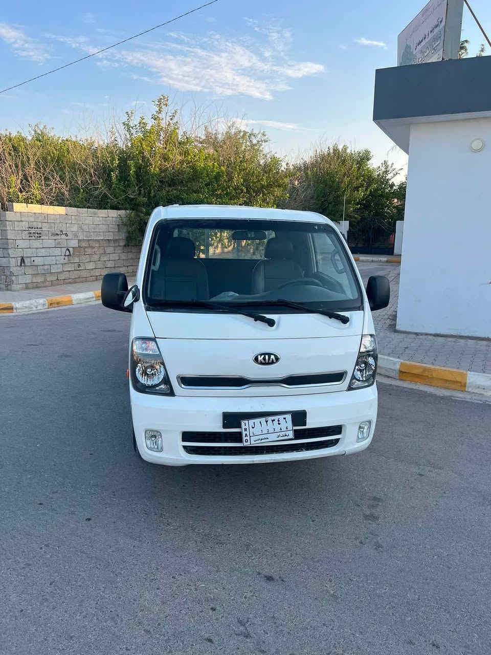 سە رەتا بەناوی خوا

کیابار مودیل2012بیلاد

تازە داخل لی نە خوراو

١٥٠هەزار روشتوە 

گیرومە کینە ی بە شە ری ١٠فیتو ر

٣هە زاری سوپە رمە کینە رە ش

بودی سفرکە لە سفر

بی رزیوی بی چال بی شوخت

٦تایە ی تازەم بو بە ستوە 

بریکم بە ستوە 

تە بریدلە سە رسویچ ئیشە کات

یە ک براوە یە بە شە رت 

تە قە و رە قە ی نیە ٤دە بلی تازە م بو بە ستوە 

کامل مە سروف کراوە 

نمونە یە لە جوانی 

شوین هە لبجە ی تازە

***********

***********

