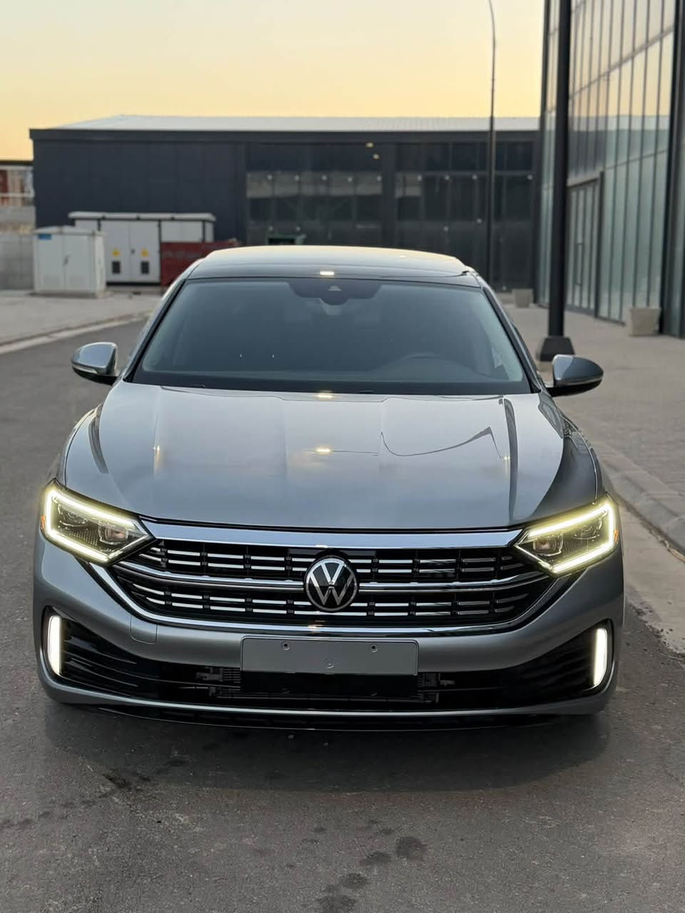 Jetta SEL premium
مۆدیل 2024 
پەڵەیەک بۆنیت بۆیاخە بێ ناو گرتن 
بێ ایرباگ نەتەقیوە
ژمارە کاتیە 
راديتر و لايت شركه هى خويه تى 
لە سلێمانیە
***********

jetta SEL premium 2024
41 الف ميل ماشبه 
ربع البنيت بدون دواخل
محرك 1500 توربو 
رقم كاتي 
صور الحادث بمنشور 
رايترات + لايتات شركه مال نفس السياره 
عنوان سليمانيه
