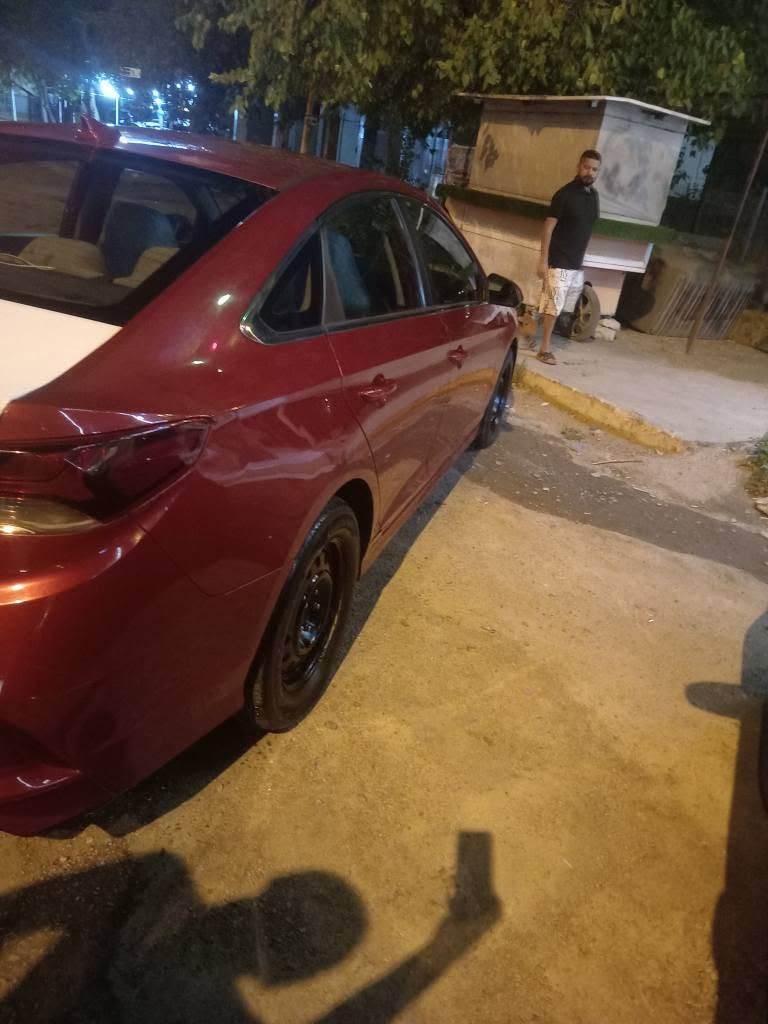 سياره 2018 سوناتا محرك كير بشرط المكان بغداد سياره بيها قطعتين صبغ بدون دواخل ***********
وتساب ***********
سعر 120 بغداد, العراق
