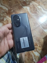 هونر ٢٠٠ برو • ٥١٢ جيجا • رام ١٢