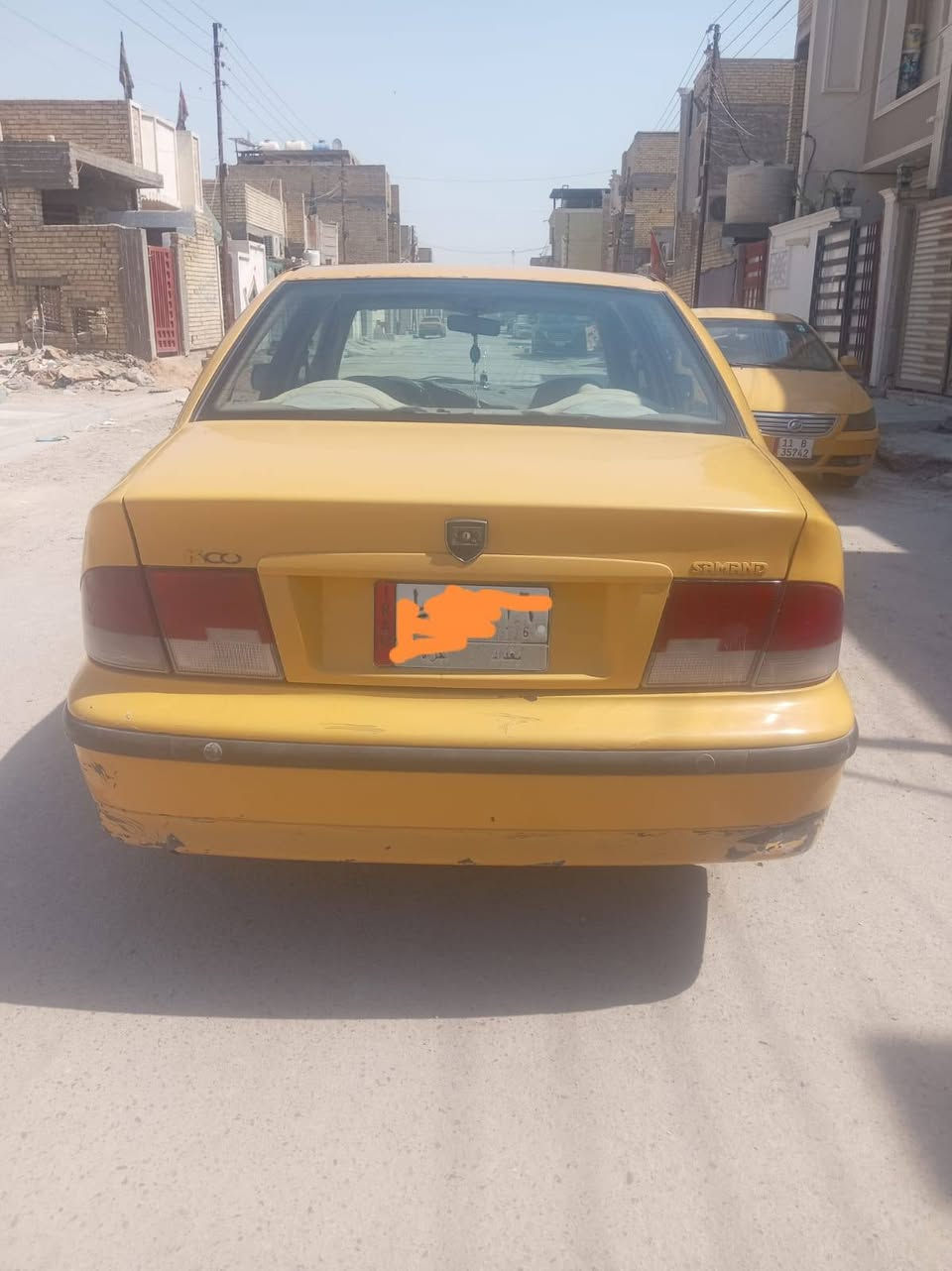 سياره سمند مكينه كير مكفولات سياره حلوه نضيفه السعر 23 وبيها مجال  رقم ***********
