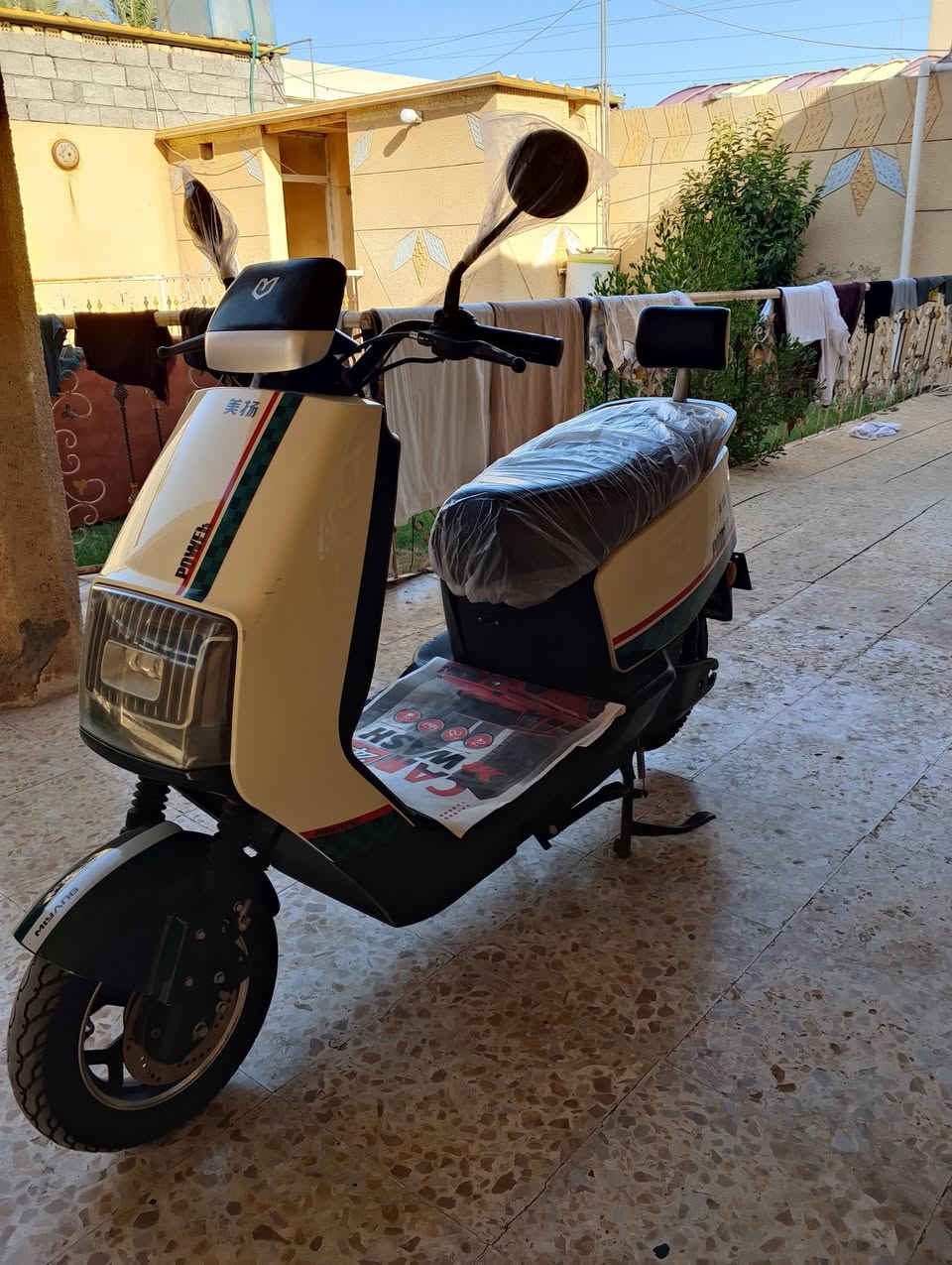 السلام عليكم ورحمه الله وبركاته🤝
دراجه شحن للبيع 🏍️
موديل 2025
6بطاريات جدد
سويجين وكارتين🔑
نضام باركP نضام Rبك
اشاير يمين يسار ،🚥
3نمره 
سرعته 75حقيقي 
نضافه %100
قلوب ثلجي عالي ناصي
السعر 💲💸خاص
الموقع 📍
بغداد ابو غريب الشيحه
الرقم أو استفسار ***********
***********
متوفر واتساب 
رجاء مارد علئ تعليقات فقط خاص رجاء
