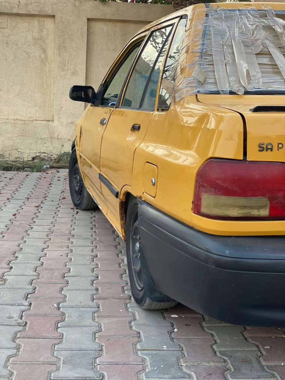 السلام عليكم ورحمة الله وبركاته 
سايبه مديل ٢٠١٢ سياره جاهزه عوزه ترتيبات دوشمه عوزه عوزه تلكيط خياسات مكانات بصيطه سياره شواصي مكفوله من اي فطر اخياس رايده ١٨ ونص وبيه مجال بصيط كلش عليه هيئه ٢٠٠ وغرامه ١٠٠ يطيح من سعره اخذ صافي ني مكاني بغداد بسمايه 
رقمي ***********
