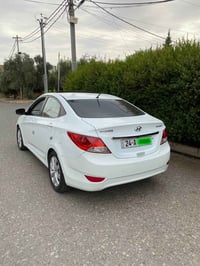 اكسنت • ٢٠١٢ • فول مواصفات