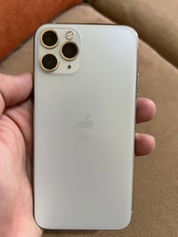 ايفون 11 برو • بطارية ٨٨٪ • ٦٤ غ.ب