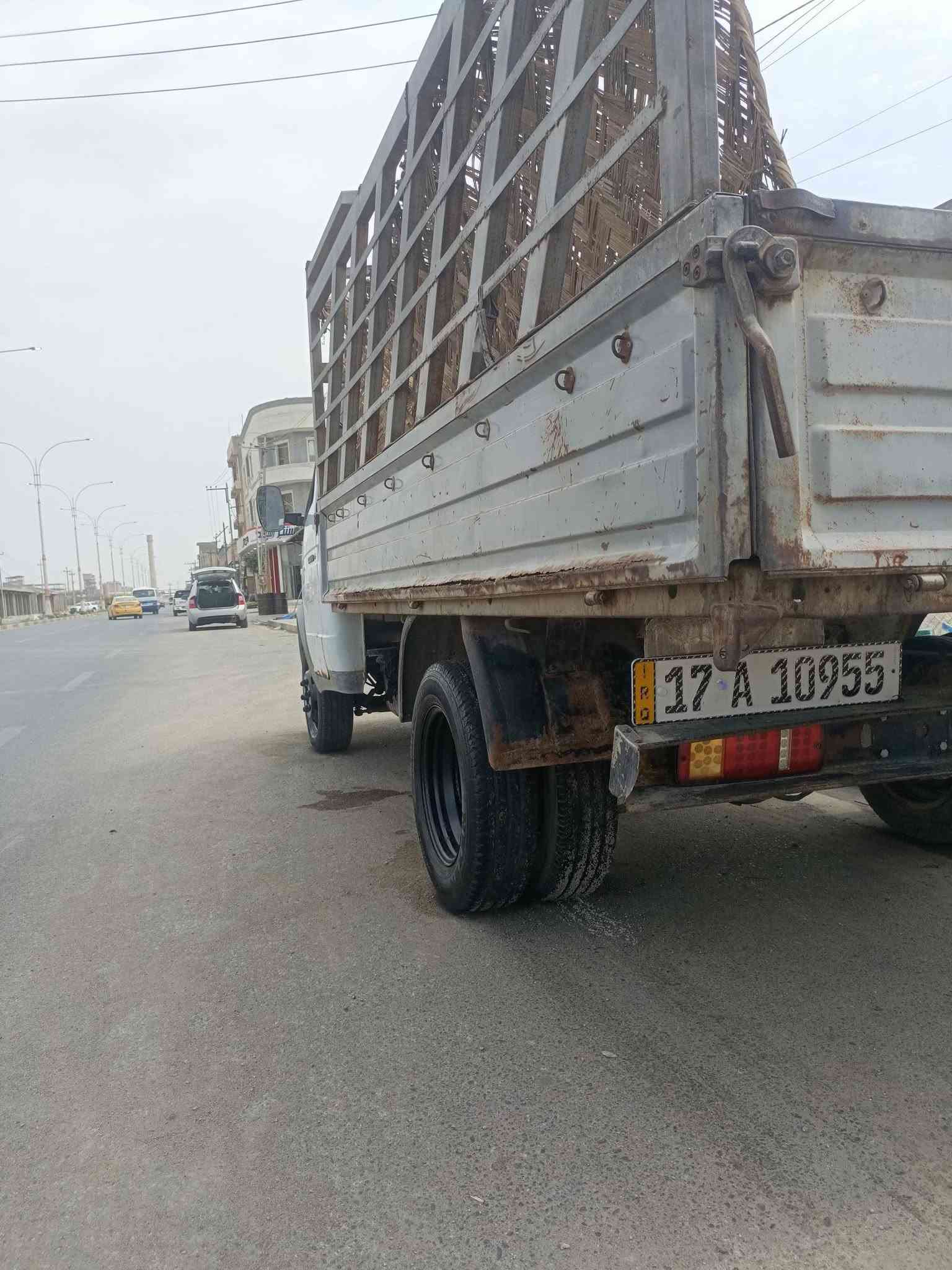 سلام عليكم سيارة كايزل حمل
جهازة من كلشي بسمي مداور ثاني يوم رقم مثنى رقمي *********** العنوان سماوة كير أو مكينة بانزين لا تنقيص ولا تبخير
