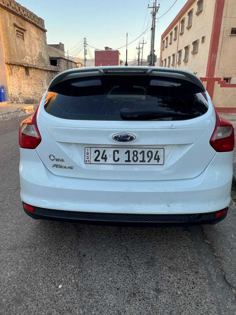 فورت فوكس موديل ٢٠١٤ بدون دعم وصبغ سعر ٩٠$ وبي مجال ***********
