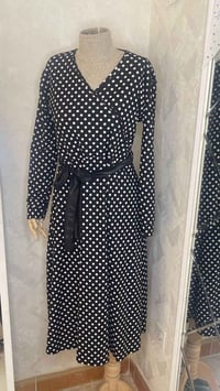 تصفيت محل • 4XL/48 • بسماية