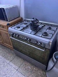 طباخ 5 عيون نضيف جدا حجم كبير  شغال وكلشي مابي شراي راسلني ادزلك موقع ...