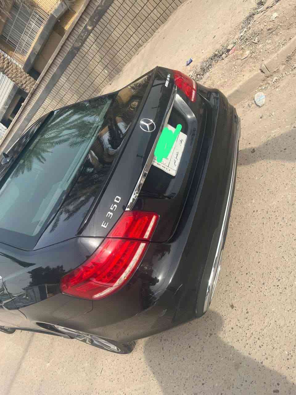 مارسيدس 2014 6 سلندر 
وارد امريكي حادث جاملغ امامي الايسر 
حادث جاملغ خلفي الايمن 
تبديل باب السايق 
بدون ايرباك 
للبيع مكاني حي الجامعة 
مواصفات 
فتحه 
برده خلفيه
مري قلاب ع بك 
كشنات الامامي كهرباء 
تدفئه بل كشنات 
استيرن كهرباء 
كشنات السايق ميموري خزن
السعر ١٥ الف وبيهة مجال 
‏‪***********‬‏
