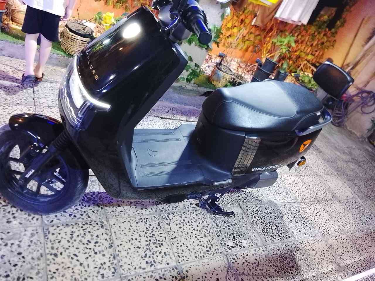 YADEA EPOC-H
دراجه جديده مكفوله من كلشي صارله 7اشهر عندي سعرها 1.100.00 مليون وميه
72فولت
اشتريته من الوكاله مباشر
بيه سرعتين 
نظام الشحن الذاتي ونظام ل سبورت 
بيه هوايه مواصفات و غنيه عن التعريف 
بطاريته فولك اسد فوسفات الحديد 6بطاريات
بيه ظمان شركه. بعد  13شهر 
رقمي *********** اي استفسار 
بغداد
