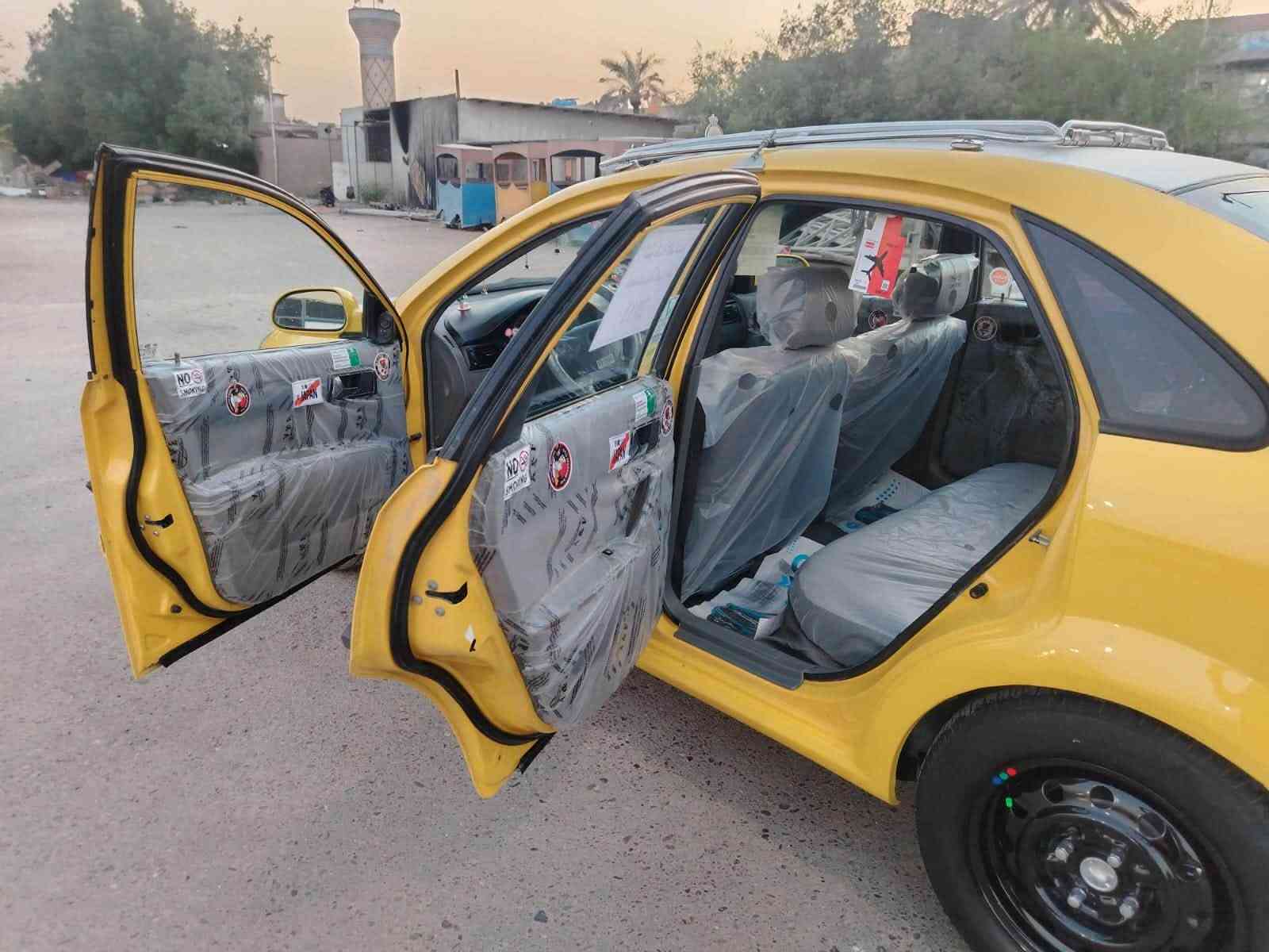 السلام عليكم أوبترا الشركه العامه 
موديل 11مكينه وكير كفاله تبريد 
ثلج حداديه إماميه خلفيه جديده
تخم تاير جديد شاشه كأمره 
دوشمه جديده 
سياره مصبوغه كله جماليه اثر 
جراد صبغته كله مكفوله من الضربه 
بغداد مدينه الصدر ***********سعر63وبيهامجال
