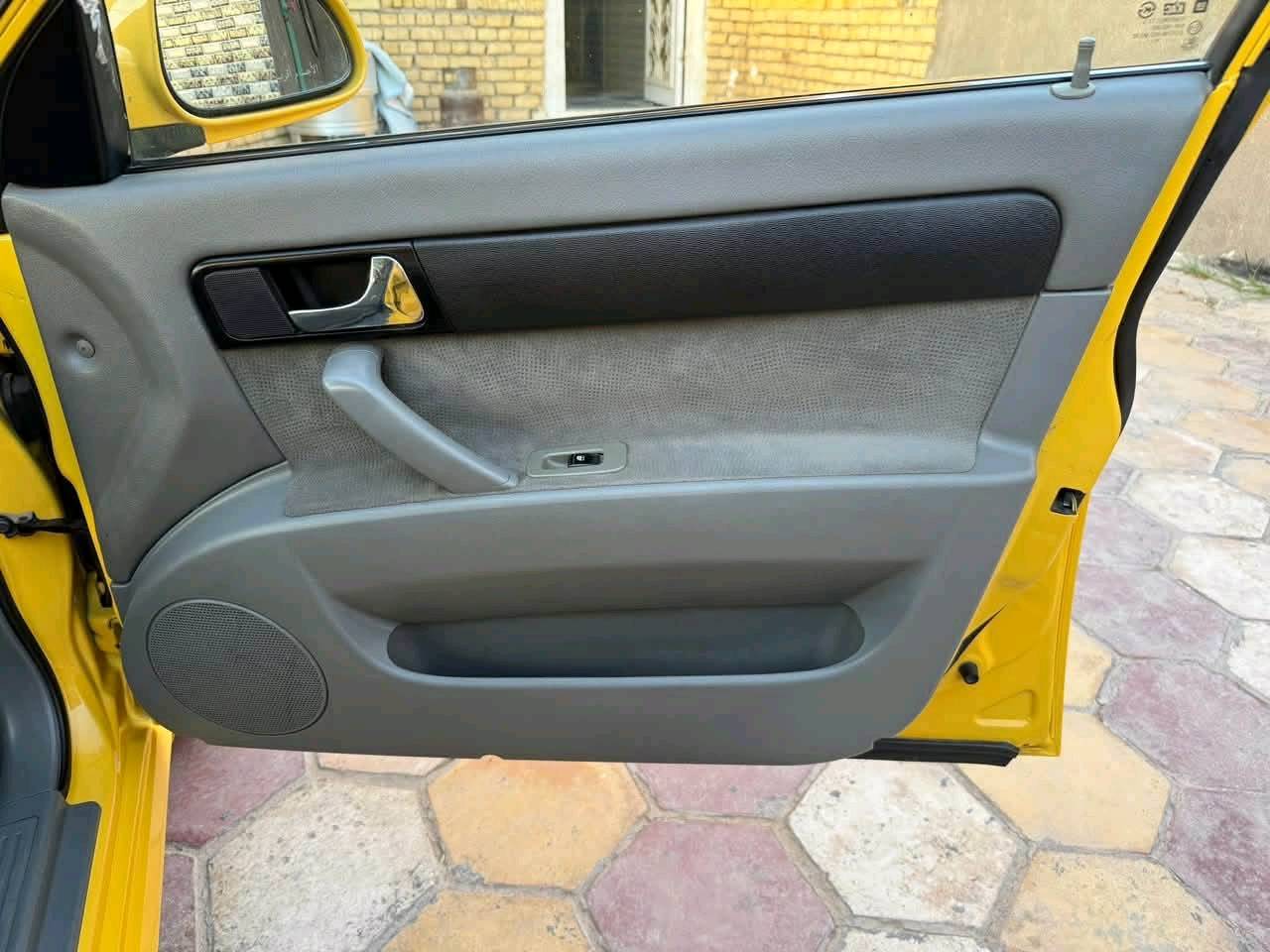 اللهم صل على محمد وآل محمد🤲🏻
🚘فقط لليريد جديد زيرو وشرط سبير ما نازل من الشركة 
اذا السبير نازل الك بلاش 
شوفر ليت اوبترا خليجي موديلها 2011 مشروع وطني تحويل مباشر🚦 سنويتها جديده ل 2031 هزه جديده السياره🚘 بأسم صديقي تگدر تكول بأسمي
تخم تاير🛞 جديد كهربائيات كلها ع وضع الشركه تبريد ثلج🥶 حدادية سفنجه مكفولة كفالة عامة من الضربة ومن الصبغ والتبديل  والتكحيل
قطعه وحده صبغ فقط لا غير بدون دواخل الجاملغ الأمامي والباقي مكفول حتى من البارد شاشة كاميره دواره قفال مركزي سنتر لوك جديد مصفره خط وغرامات وبحث وهيئه بصره رقم انگليزي
السعر💵 85 وبيهه مجال بسيط للشراي 
للاستفسار☎️ ***********
الحاج أحمد🤵🏻‍♂️
مكاني🏠 ناصريه حي الشموخ
للعلم السياره ماشيه 100 الف فقط السيارة بيهه ريحة الشركة 😊