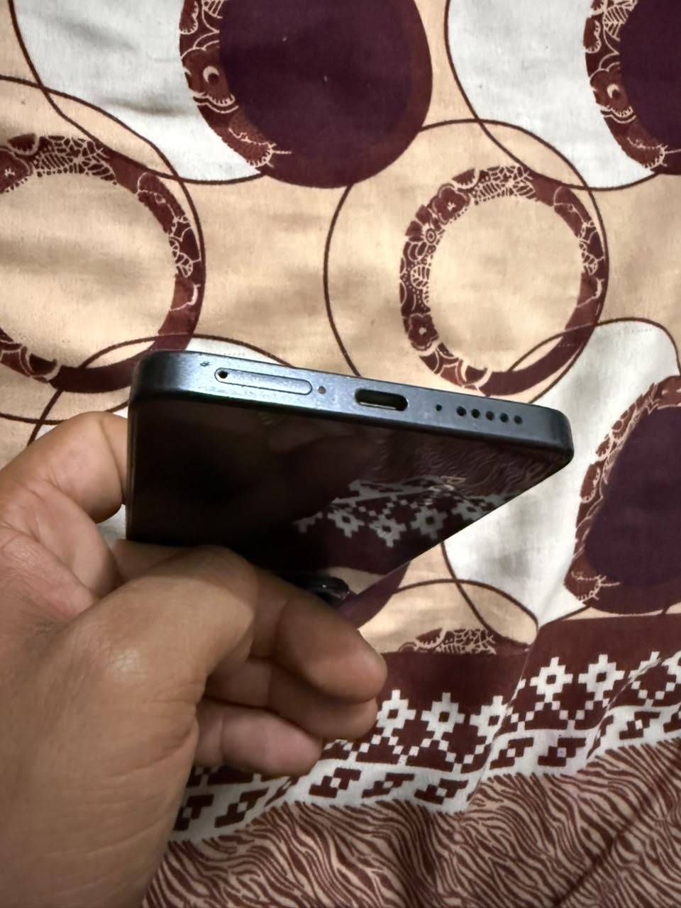 بوكو X7 برو • نضيف • ذاكرة ٥١٢