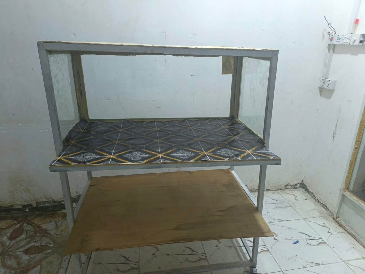 غراض مطعم • استخدام قليل • الكرمه