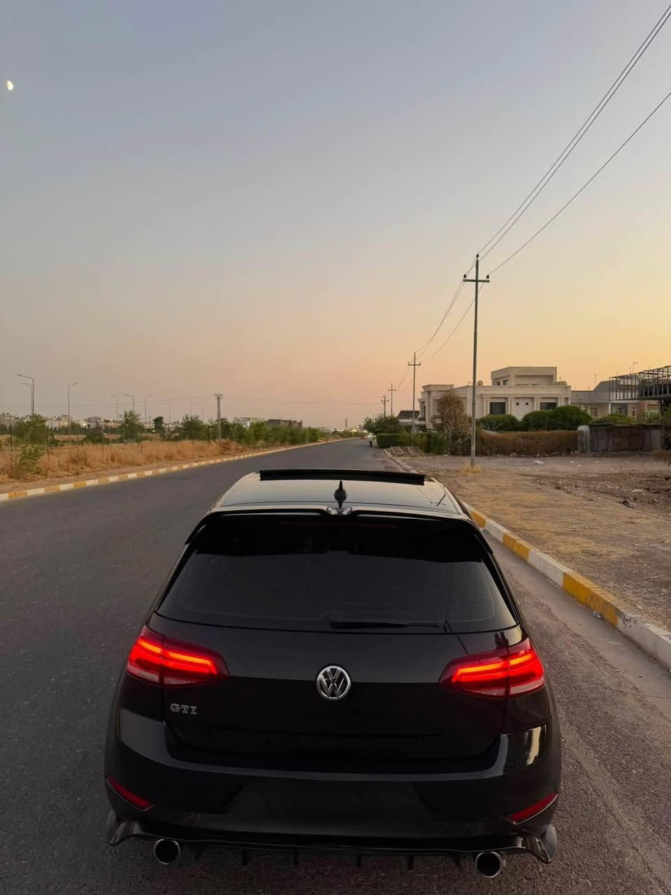 گولف GTI Mk 7.5
موديل٢٠١٨
٢پارچه و نيو
ده ركه چاملخ نيو بونيت
بيژوري
ارباگ سوكانو شان سيسته مه
مواصفات 
پانورامه 
بصمه 
شاشه گوره 
كير مكينه به شرت نه كرايته وه
رقم ***********
مكان أربيل 
سعر 138بي مجال بصيط Singapore
