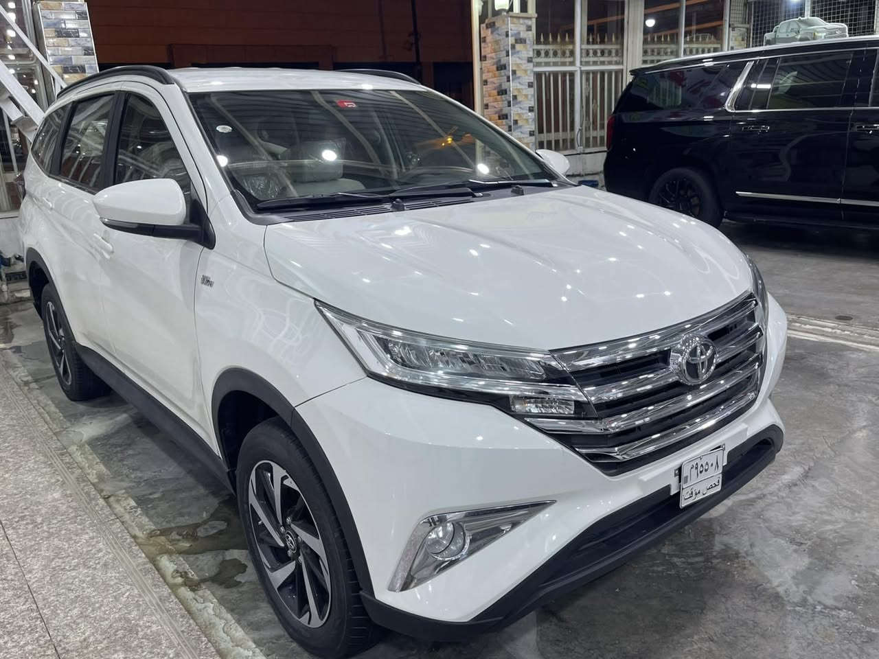 تويوتا  راش  (  TOYOAO  )
ماشيه  153 KM
بدون رقم ( ترقيم أي محافظة )
موديل  2023
المواصفات خليجي
محرك (1500)  ( 4 )
 راكب  ( 7 )
تحكم استيرن
بصمه تشغيل 
نطام اقتصادي الوقود ECO
كير أوتوماتيك 
3 تبريد خلفي 
حساسات خلفي
شاشه وكامره خلفيه
وأشاره بالمري
لايت  زنون ( عالي + ناصي)

مكان  واسط   كوت مركز المدينة شارع بدر ￼
‏
‏الاستفسار   ***********
