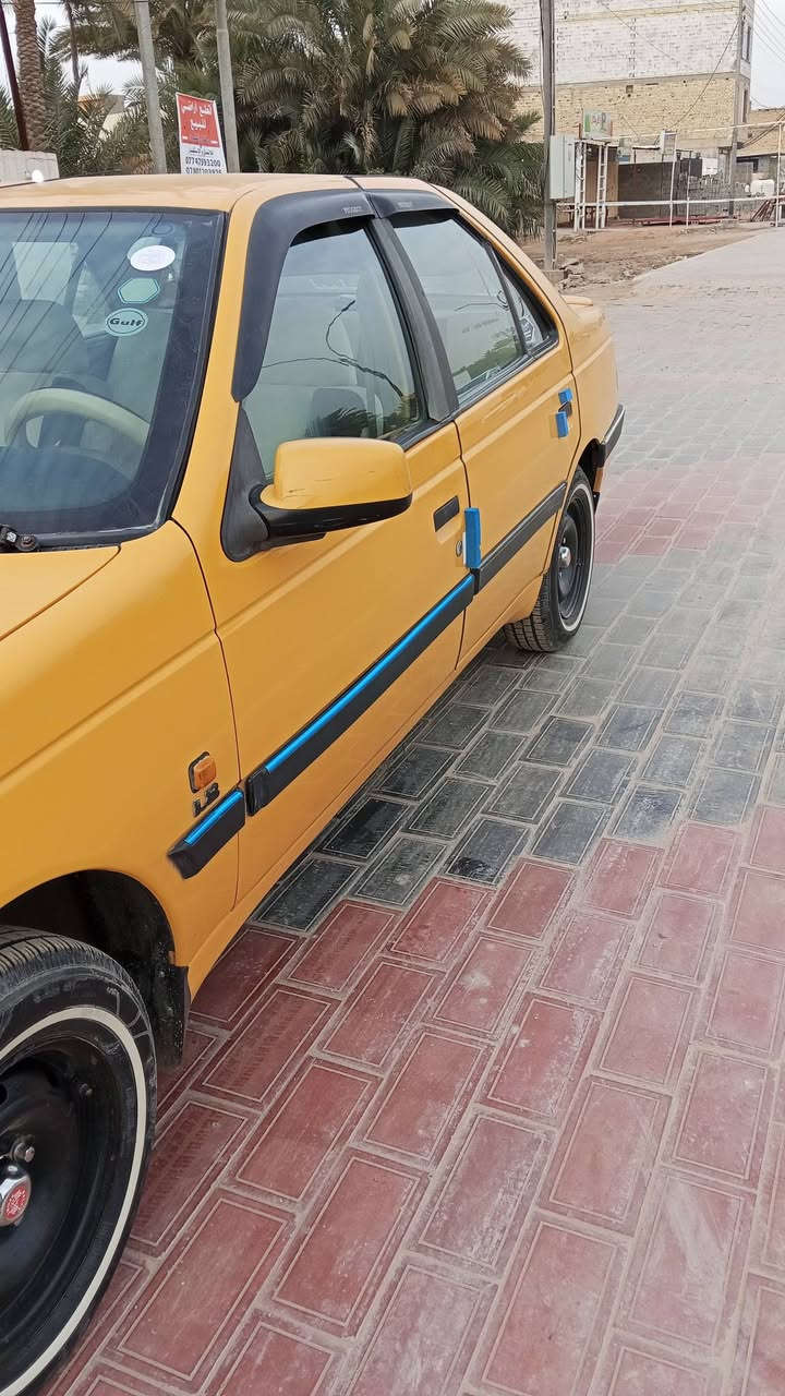السلام عليكم
بيجو اكد رقم كربلاء انكليزي سنوية لل29 
موديل 2016 مكينة وكير وتبريد كفالة نضافتهة كدامكم ب الصور 
رقم الهاتف
***********
 غرامات مصفرة 
عنواني كربلاء مقابل حي العباس شارع السيدة نرجس 
السعر 42 بيهة مجال بسيط 
بيع او مراوس ب سايبة خصوصي نضيفة
