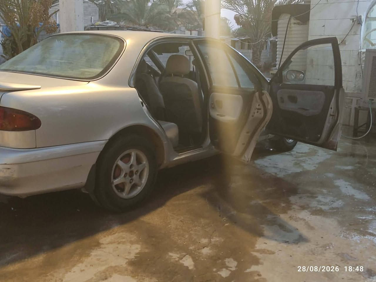 سوناتا تو لبيع سياره كير محرك مضمون صبغ جماليه تبريد تدفه شغال كهربايات كله شغاله رقم صاحبه ***********
