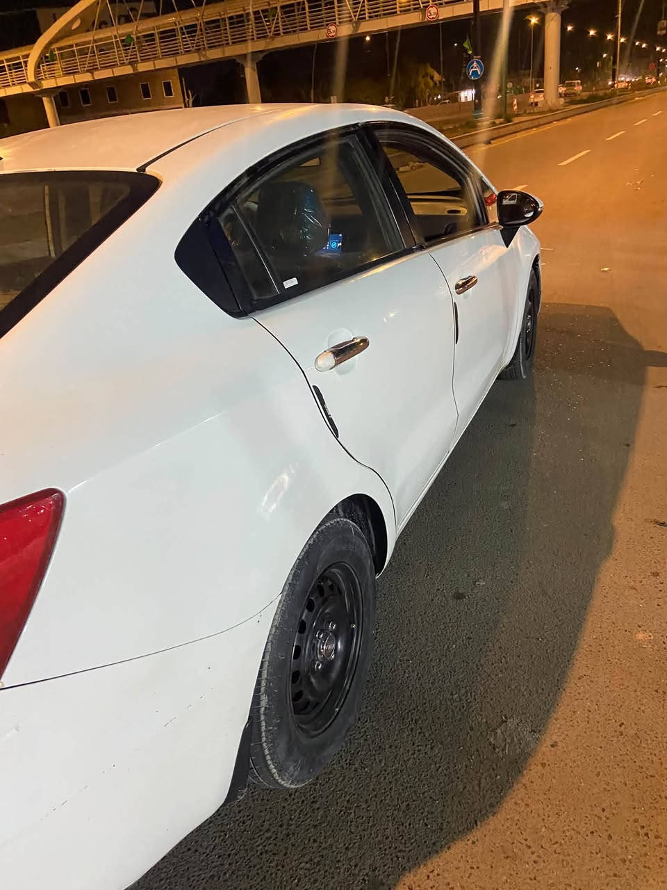 كيه ريو موديل ٢٠١٢ بيه ٣ قطع صبغ بدون دواخل سعرها ٦٦ قفله من الخير مكاني نجف حي ندا ***********
