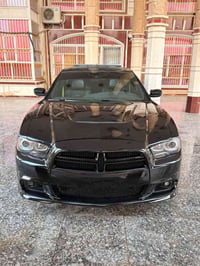 تشارجر SRT • ٢٠١٤ • ٩٩٠٠٠ ميل